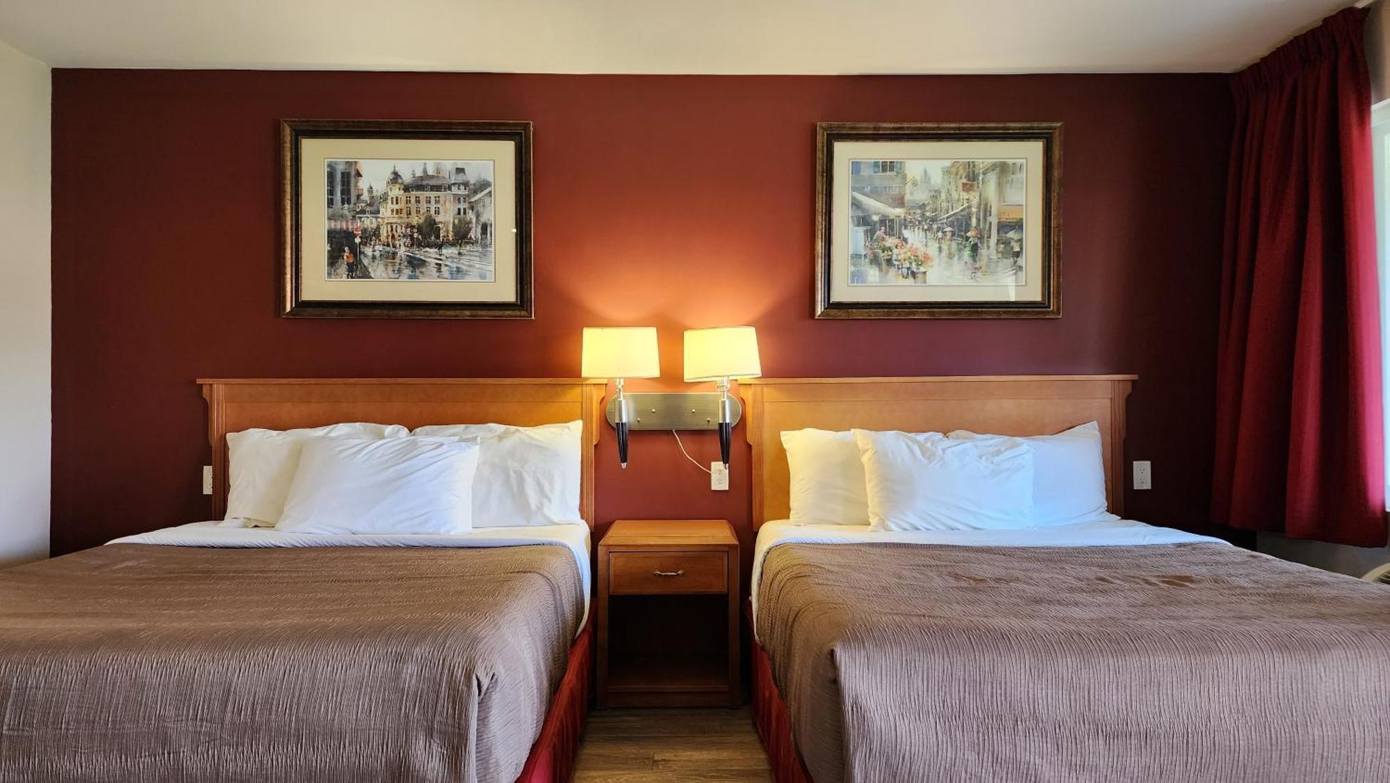 Sahara Courtyard Inn & Suites オソヨース エクステリア 写真