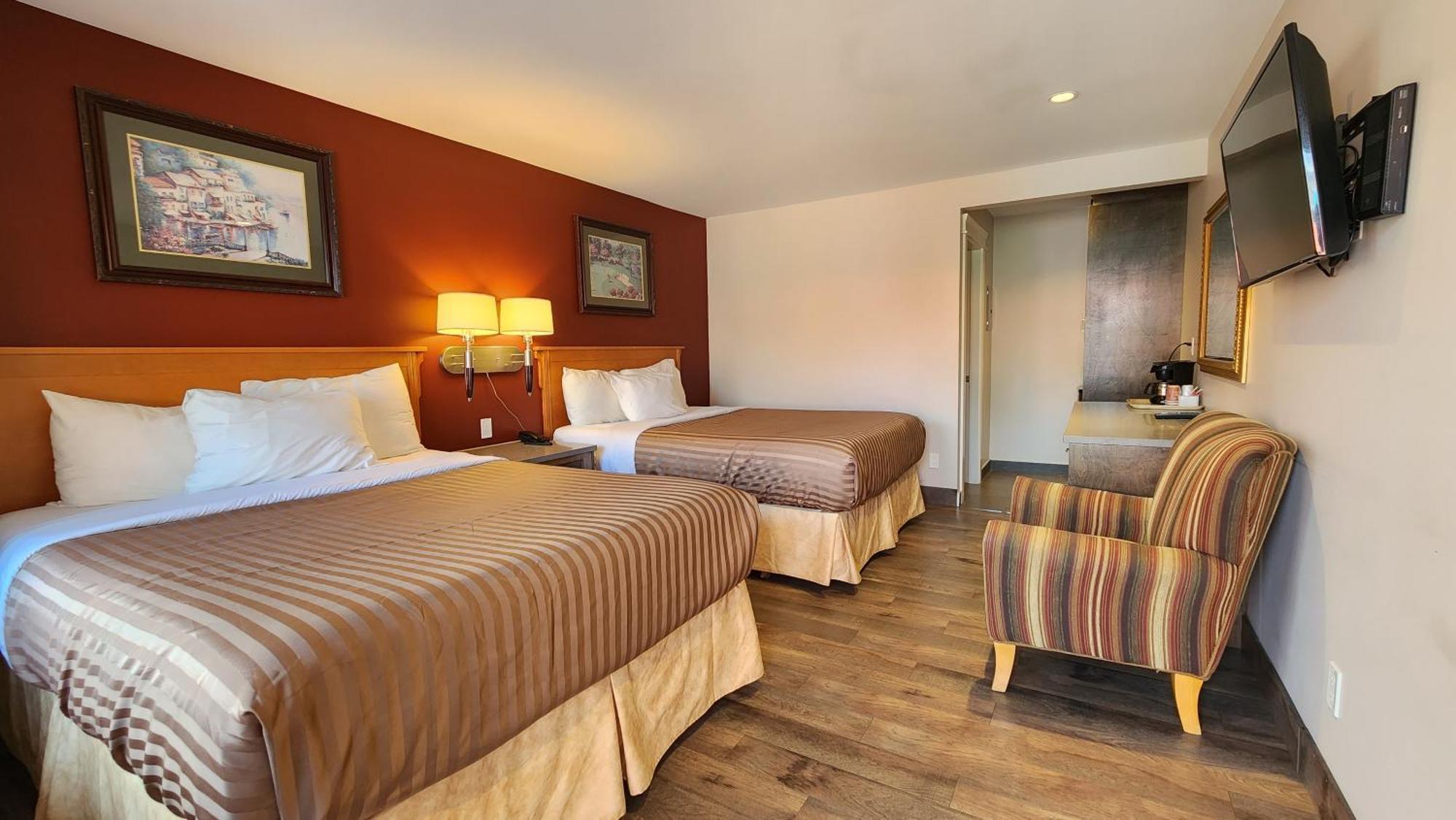 Sahara Courtyard Inn & Suites オソヨース エクステリア 写真